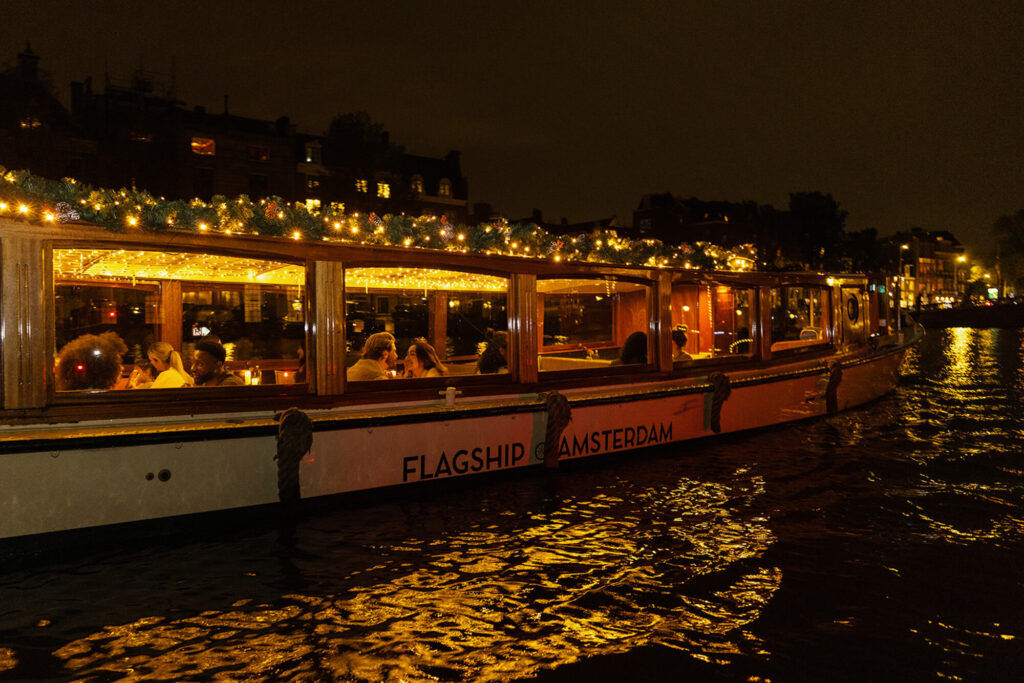 crucero nocturno por amsterdam