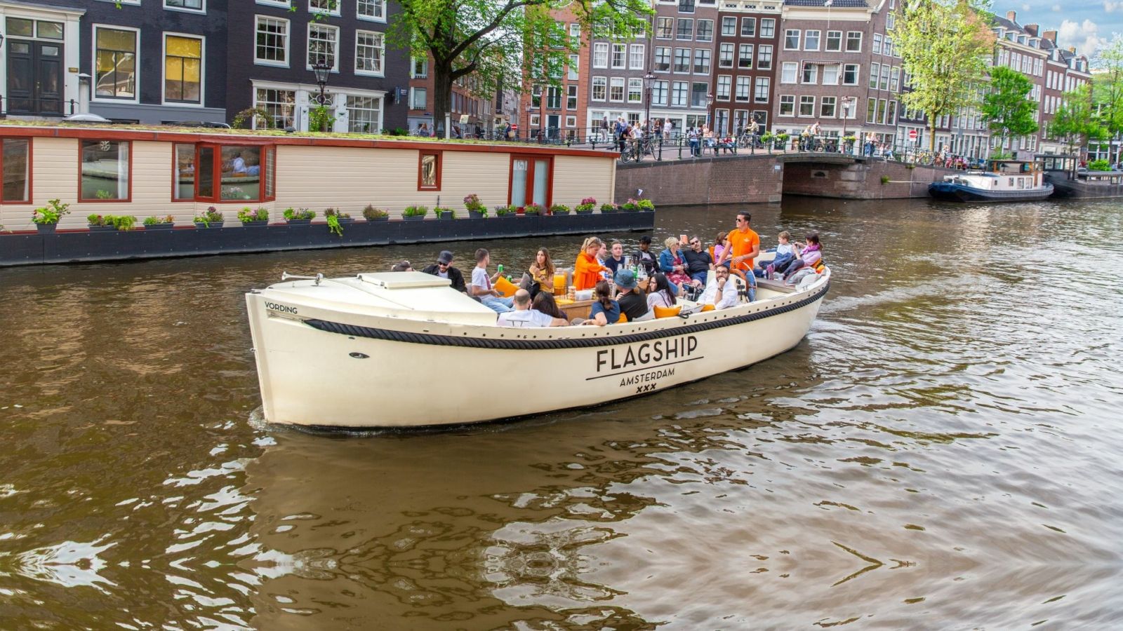 Step aboard the Vording - The cruise with Flagship Amsterdam