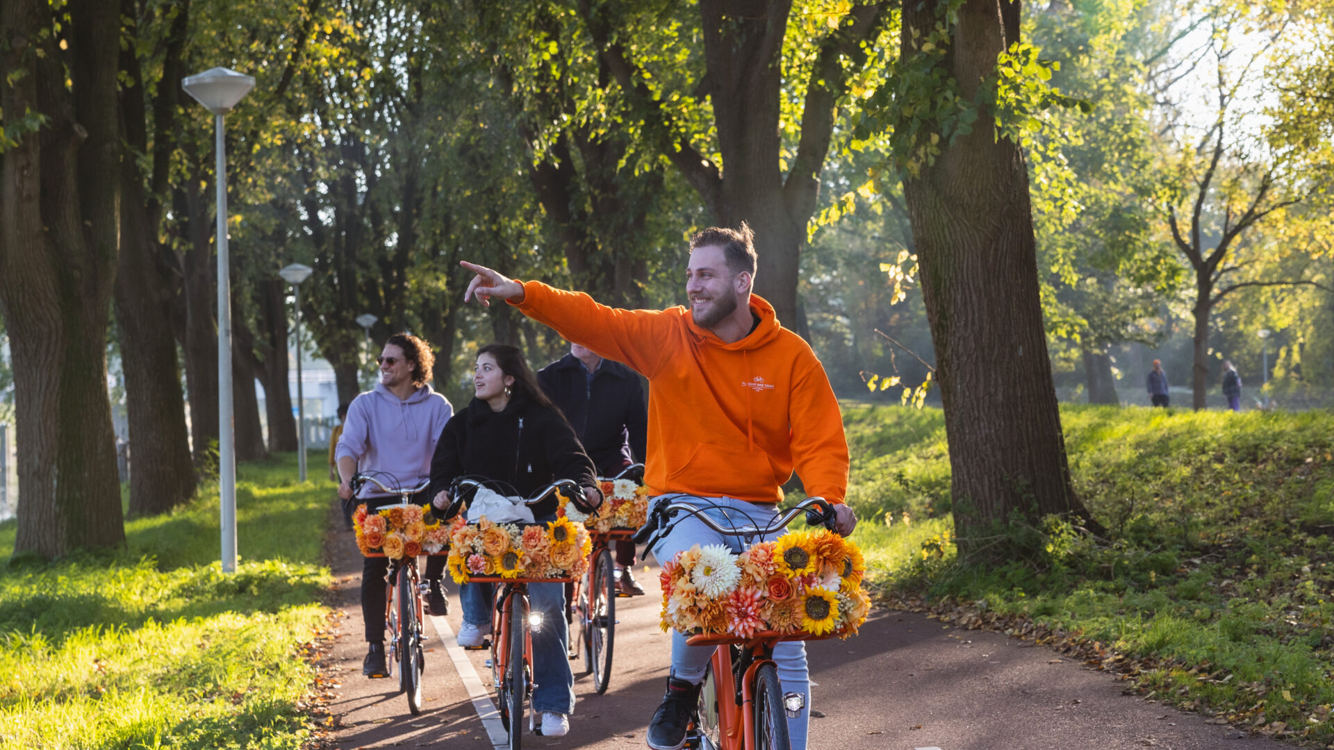 Kombiticket für Fahrradtour und Grachtenfahrt