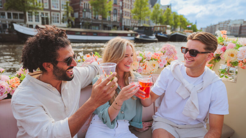 15 Best Cocktail Bars in Amsterdam