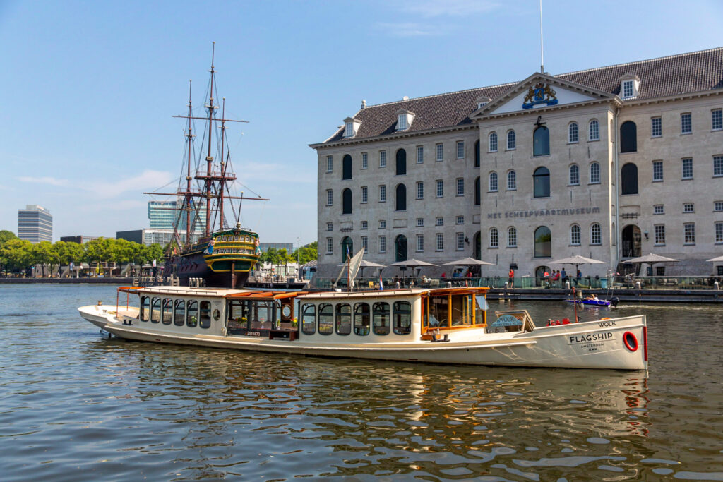 SAIL 2025 su un classico battello da salotto