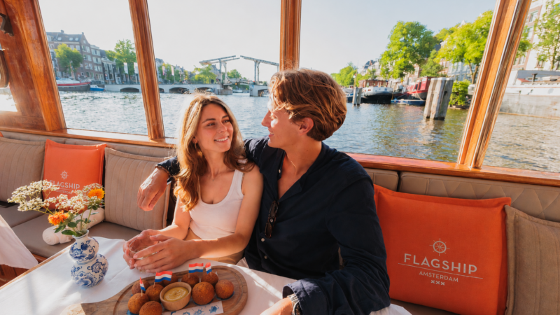 cheese and bitterballen canal cruise amsterdam