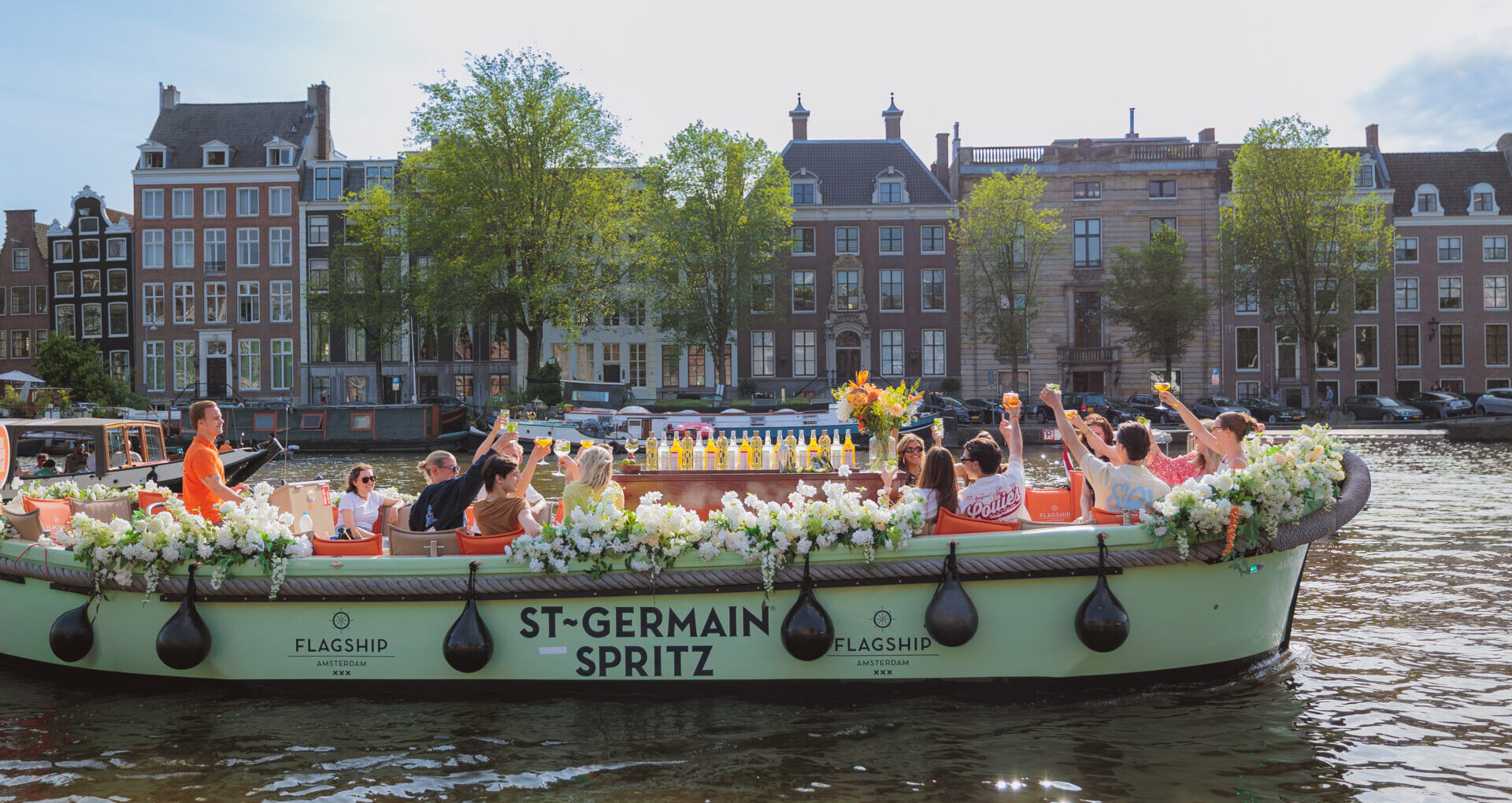 Amsterdam Cocktail Cruise